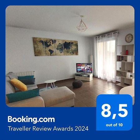 Appartement Avec Jardin Et Terrasse Pres De Paris Mantes-la-Jolie Kültér fotó