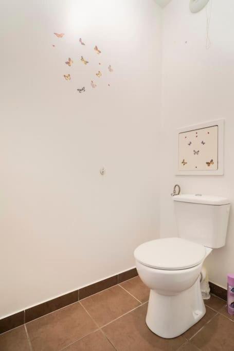 Appartement Avec Jardin Et Terrasse Pres De Paris Mantes-la-Jolie Kültér fotó